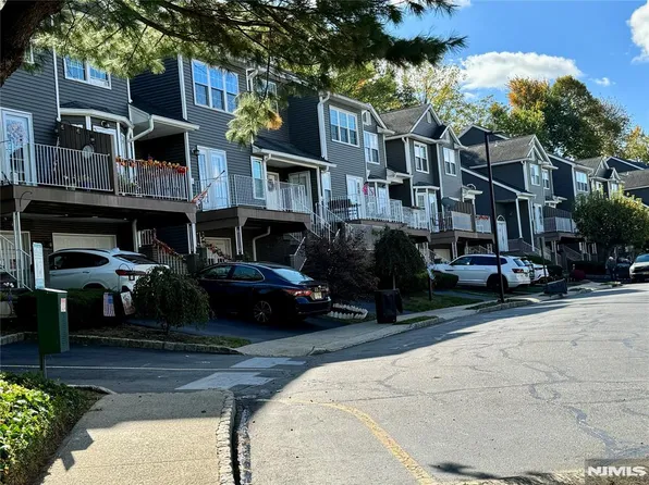 20 S Midland Ave Unit I-3, Kearny, NJ 07032