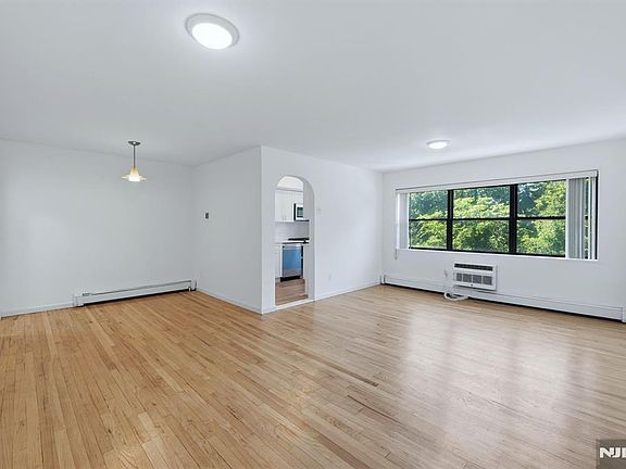 3rd image of 214 Prospect Avenue #143C