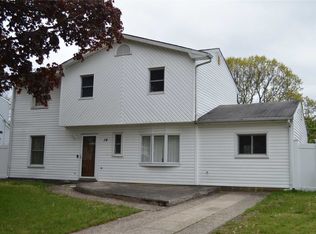 14 Saxon Rd, Centereach, NY 11720