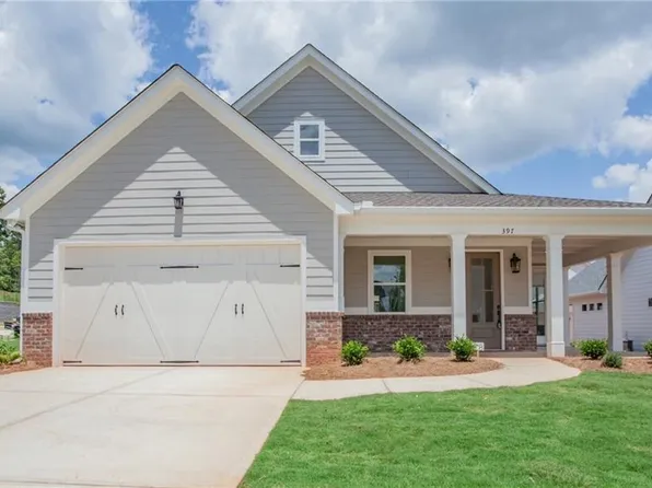 398 Maple View Dr, Carrollton, GA 30117