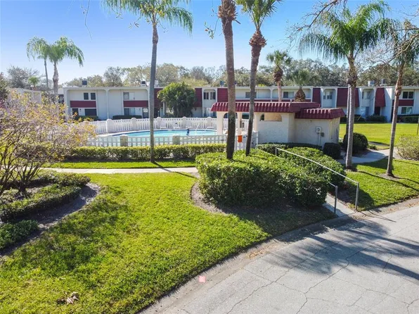1859 Pine Cone Cir #20, Clearwater, FL 33760