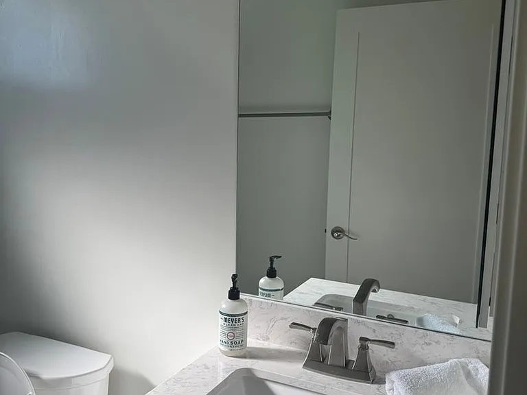 10916 Arleta Ave — Photo 16