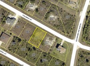 405 Yolanda St, Lehigh Acres, FL 33972