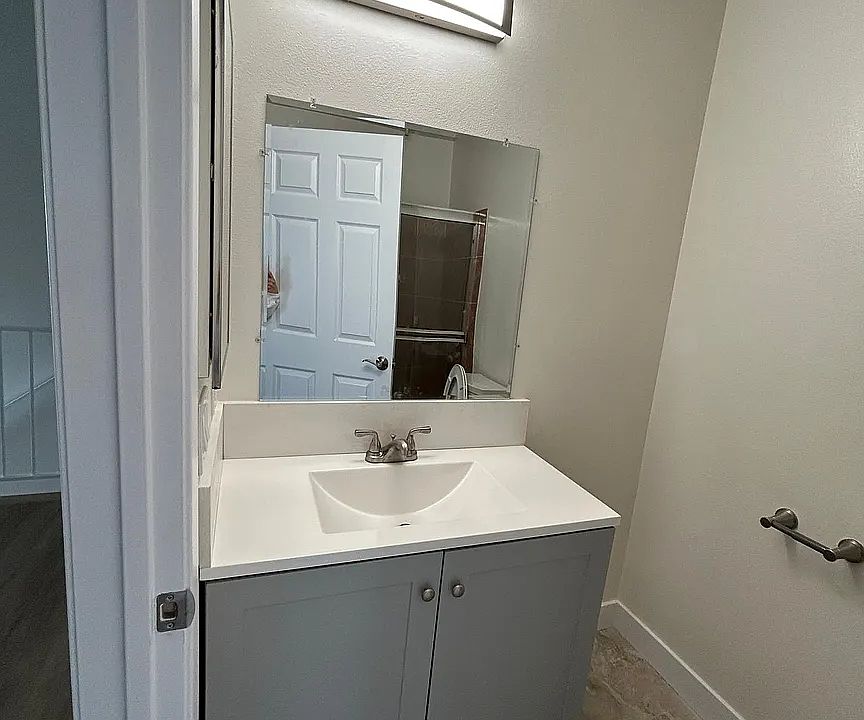 1st image of 10441 McVine Ave #12