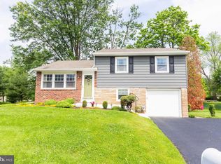 25 Brant Rd, Norristown, PA 19403