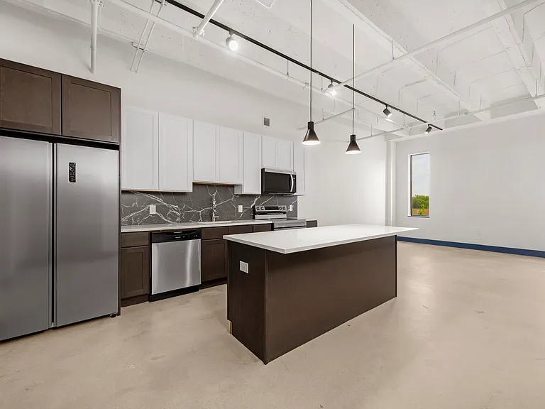 Lakewood Lofts — Photo 49