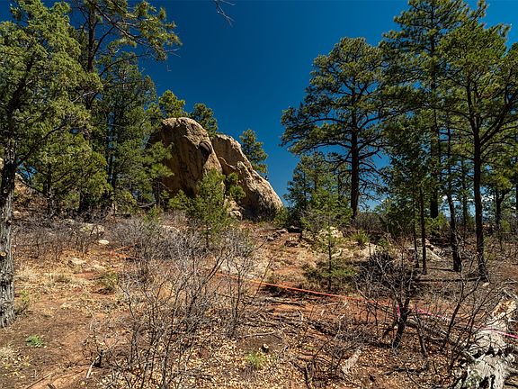 2nd image of 30 Monte La Cueva Rd
