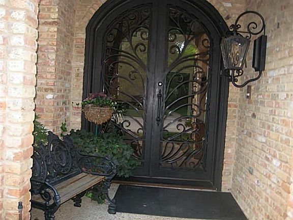 3rd image of 7254 Lane Park Dr