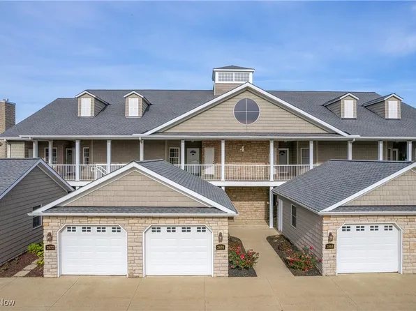 2876 Whispering Shores Dr, Vermilion, OH 44089