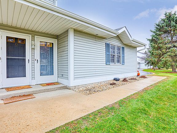 4th image of 804 Canterberry Ct