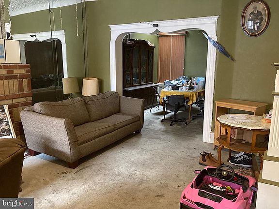 2nd image of 1237 S 23rd St