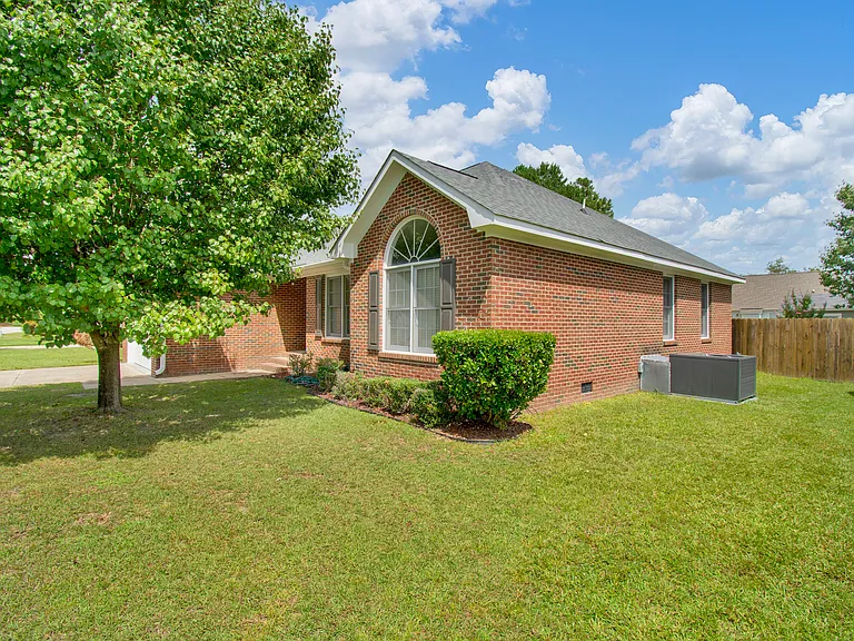 7308 Weathergreen Dr — Photo 27