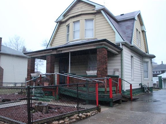 3rd image of 3537 N Illinois St