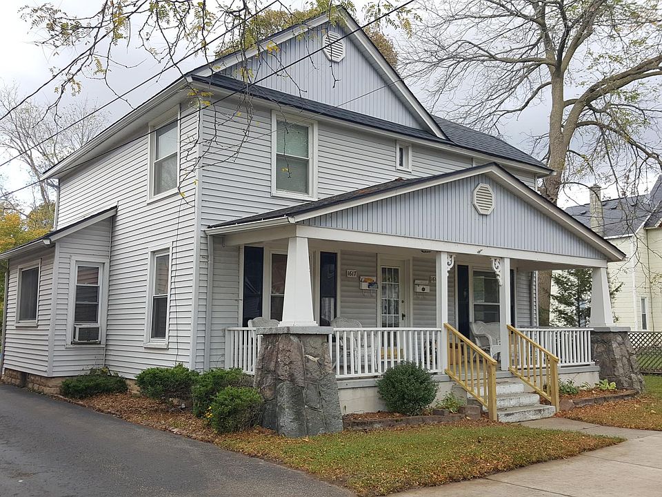 1st image of 1619 Coit Ave NE