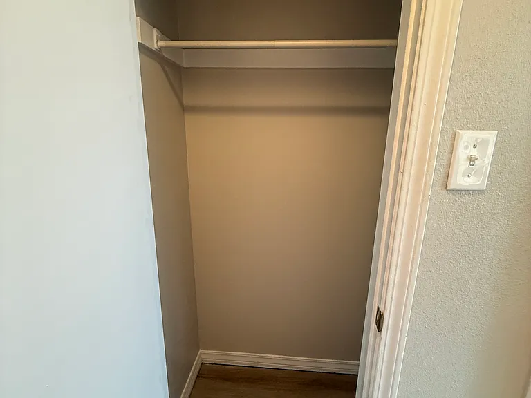 927 Sweetgum Dr — Photo 7