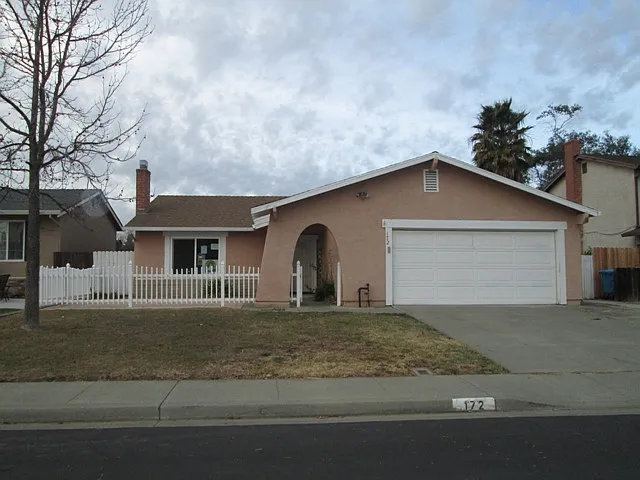 172 Gentry Cir photo 1