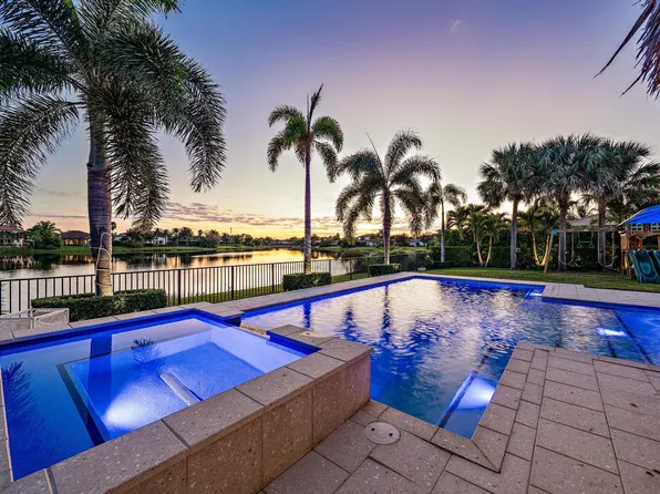 112 Manor Circle, Jupiter, FL 33458