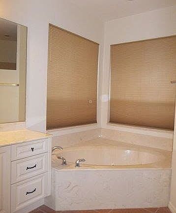 3rd image of 1203 Spanish Cay Ln