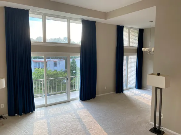5574 Burnside Dr APT 7, Rockville, MD 20853