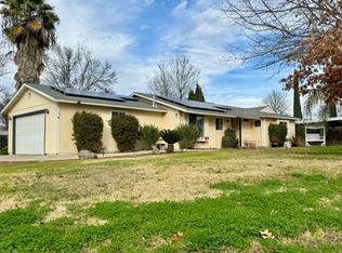 1158 Wren Dr, Hanford, CA 93230