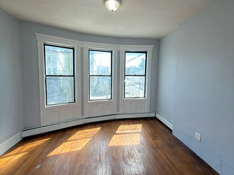 1698 John F Kennedy Blvd #2L — Photo 2