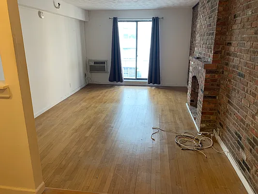 Rented by Prince Real Estate Associates LLC | media 10