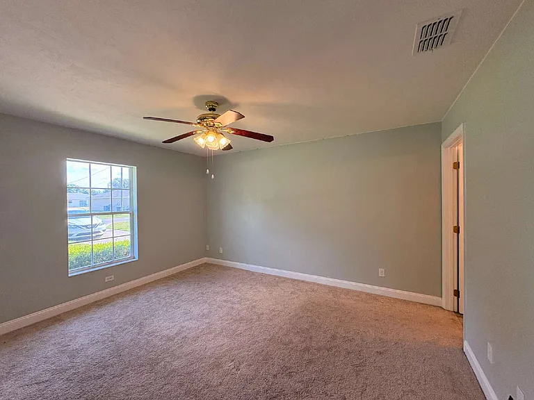 644 NW 66th Pl — Photo 17