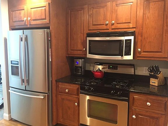 5th image of 69 King St #69