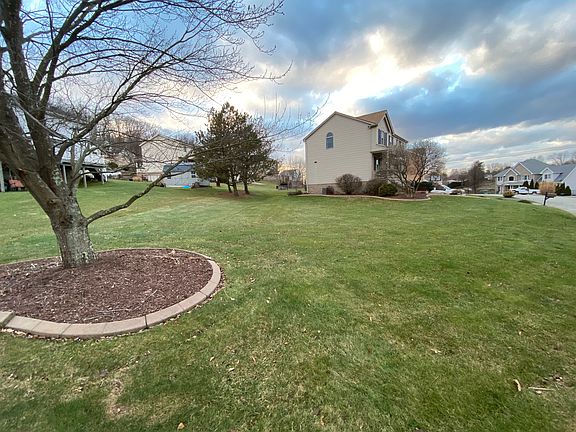 3rd image of 103 Adella Ct