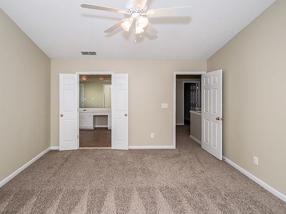 3rd image of 2901 Cottesford Way SE