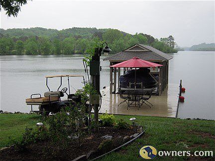 Private Boat dock & lift