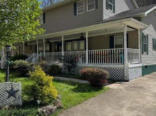 395 High Rock Rd, Hazard, KY 41701