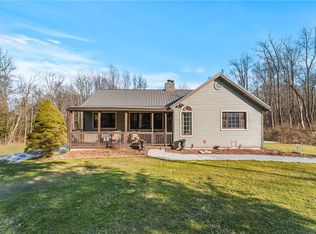 3370 Mercer Rd, New Castle, PA 16105