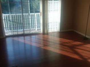 47 Amberly Ct #1212, Franklin Park, NJ 08823