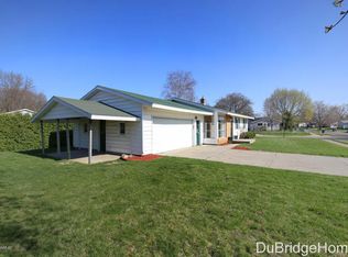 4045 Miramar Ave NE, Grand Rapids, MI 49525