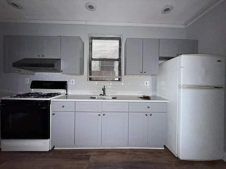 608 Tasker St #1 — Photo 13