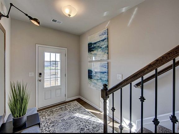 5th image of 427 Waterfowl Way 128
