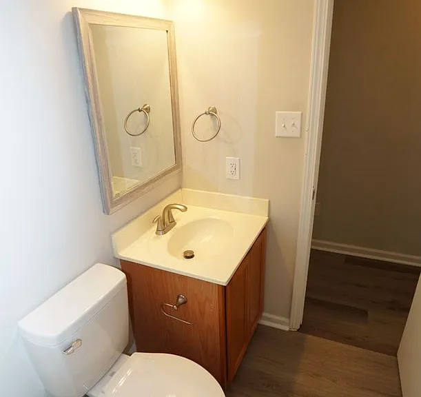 116 Howell Dr — Photo 17