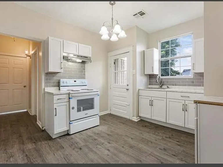 3701 Frenchmen St — Photo 10