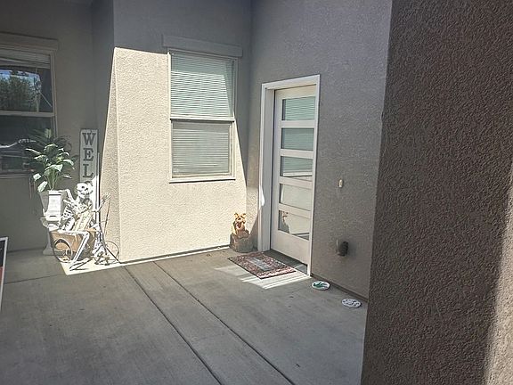 2nd image of 581 W Indian Creek Dr #5