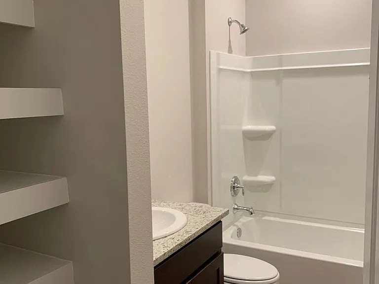 7601 Trailview Dr — Photo 17