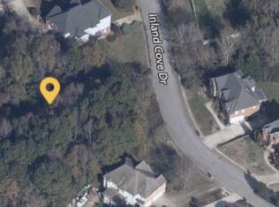 2106 Inland Cove Dr, Hixson, TN 37343