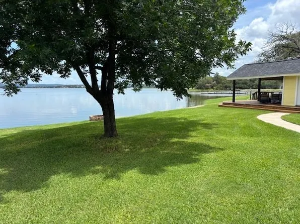 400 N Chaparral Drive, Burnet, TX 78611