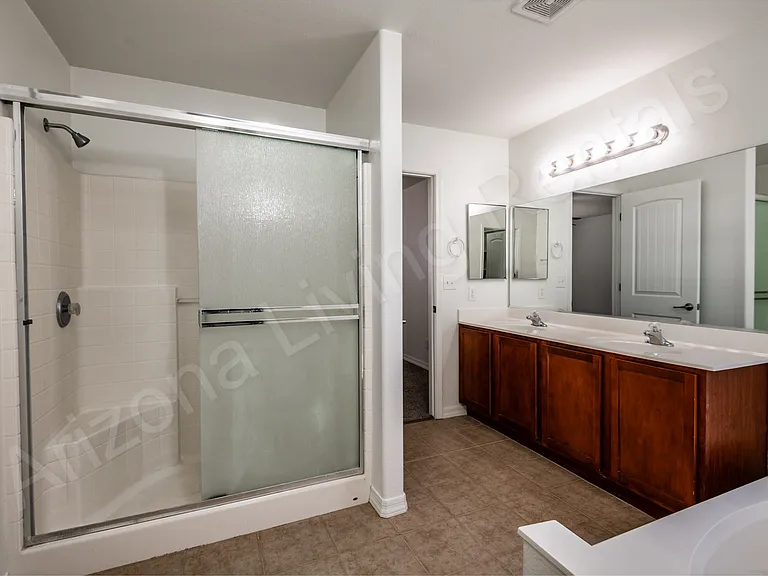 2855 N Melody St — Photo 18