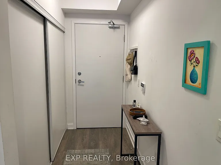 195 Redpath Ave #2015 — Photo 19