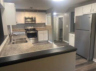 27 Marilyn Pkwy, Rochester, NY 14624