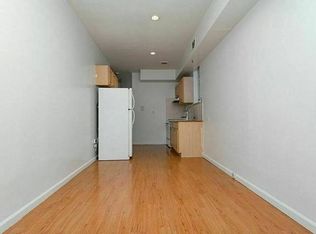 30 Driggs Ave #2RC, Brooklyn, NY 11222