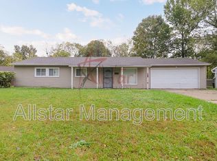 24605 Uppingham Rd, Bedford Heights, OH 44146