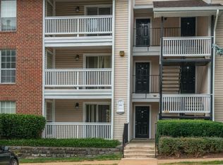 1519 Lincoln Way APT 101B, Mc Lean, VA 22102