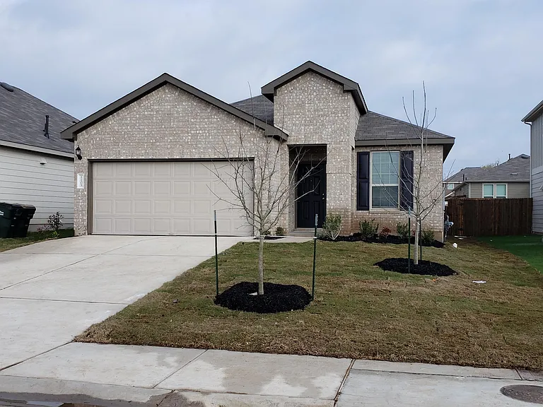 1105 Cliffbrake Way — Photo 1